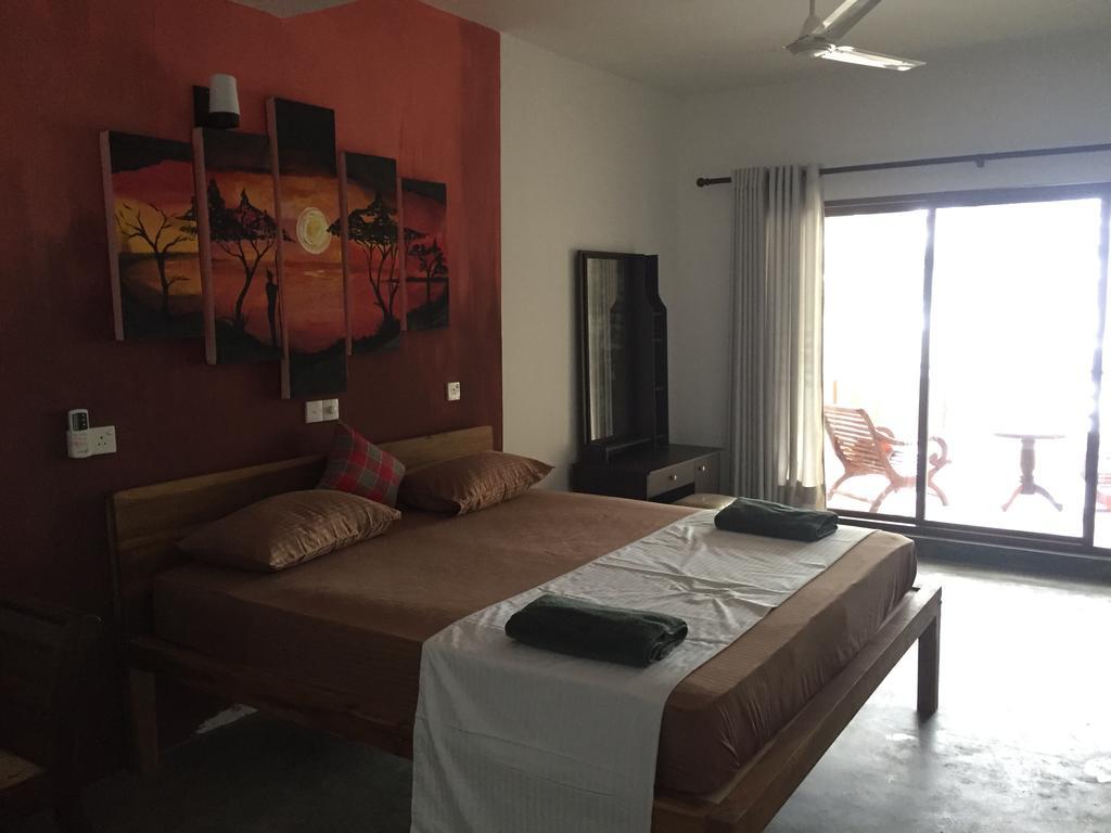 Surf Lanka Hotel Matara Esterno foto